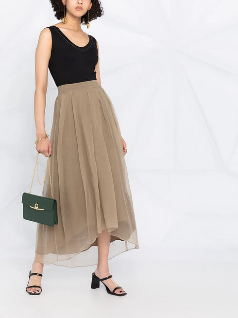 top sin mangas con cuello redondo