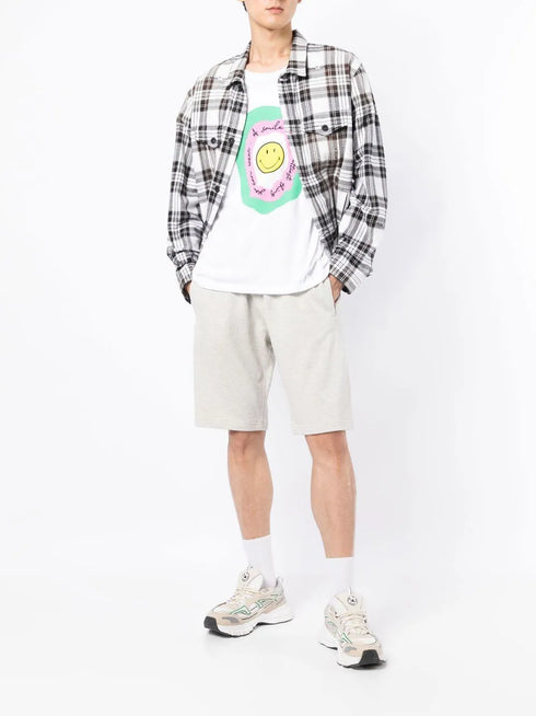 спортивные шорты с вышитым логотипом