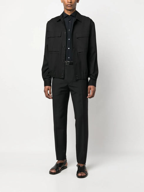 рубашка с вырезным воротником