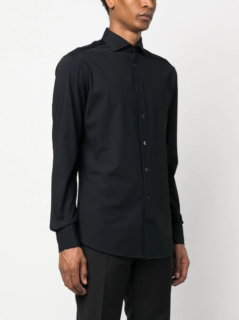 рубашка с вырезным воротником