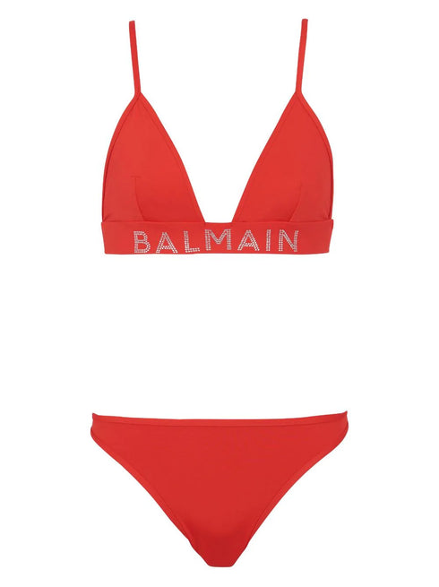 conjunto de bikini adornado con logotipo