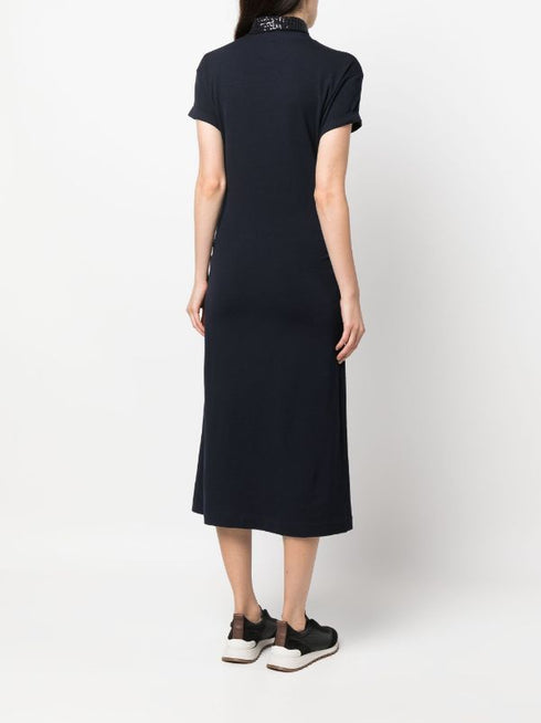 платье миди, украшенное пайетками