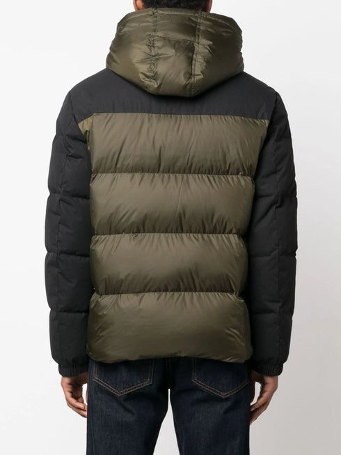 plumífero con capucha removible