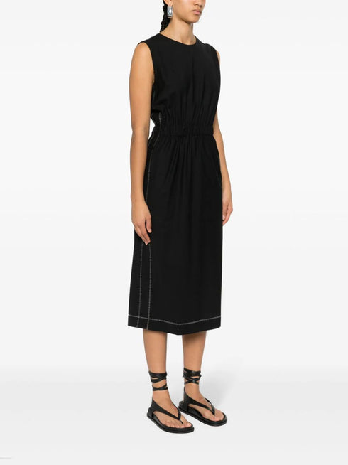 vestido midi con costuras en contraste