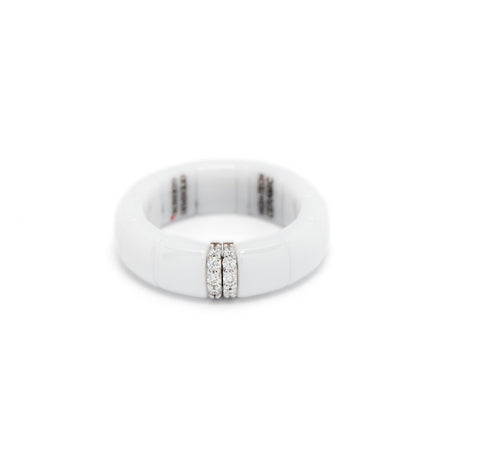 Кольцо с бриллиантом из 18-каратного белого золота