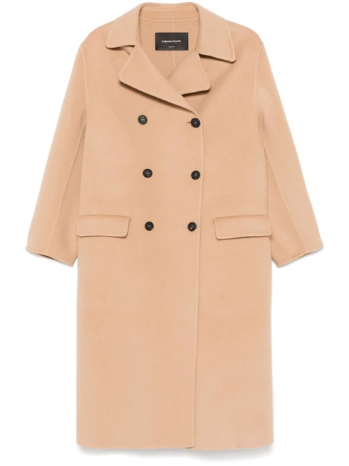 abrigo con doble botonadura