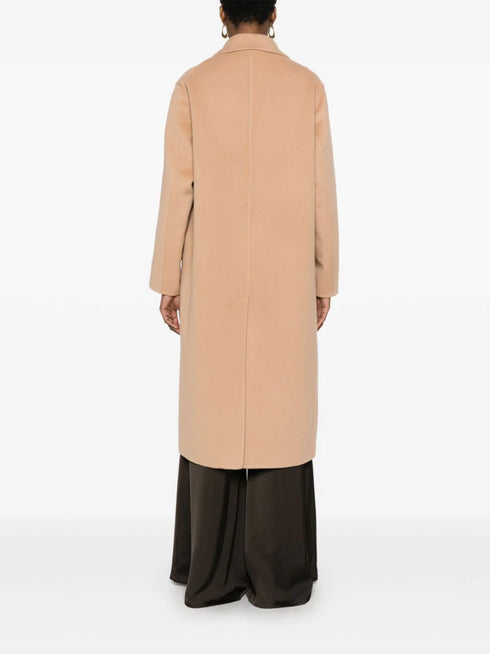 abrigo con doble botonadura