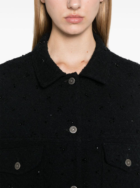 вышитая джинсовая куртка