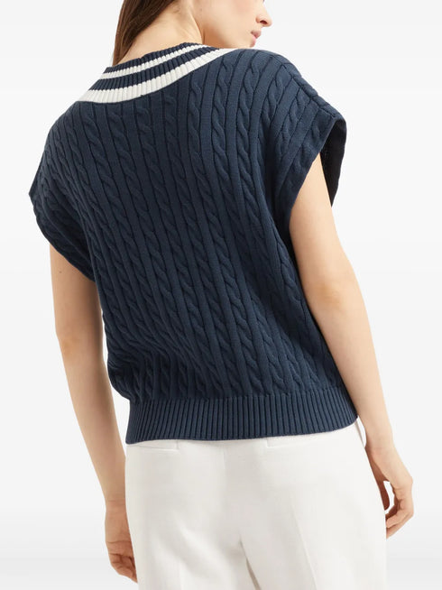 ВЯЗАНЫЙ ЖИЛЕТ