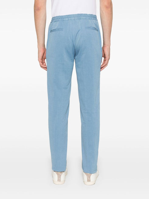 pantalones con cordón