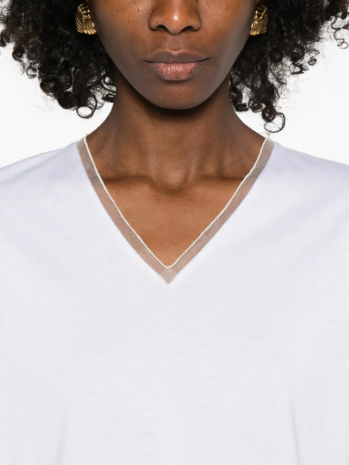 V-neck T-shirt