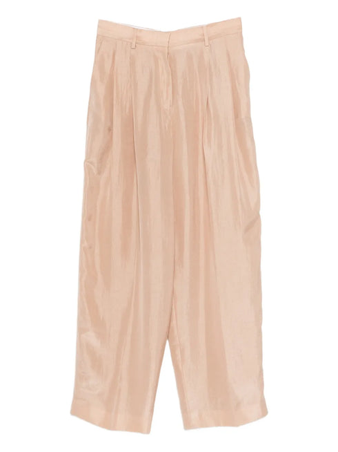 pleated trousers