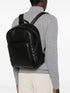 zip-fastening backpack