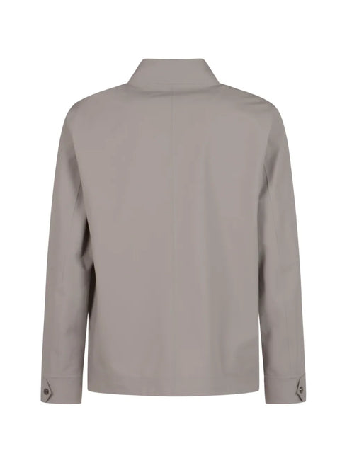 pocket buttoned shirt