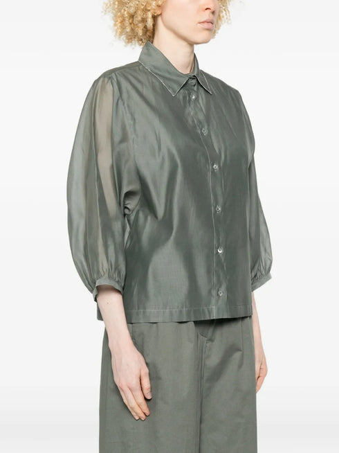 button sleeve shirt