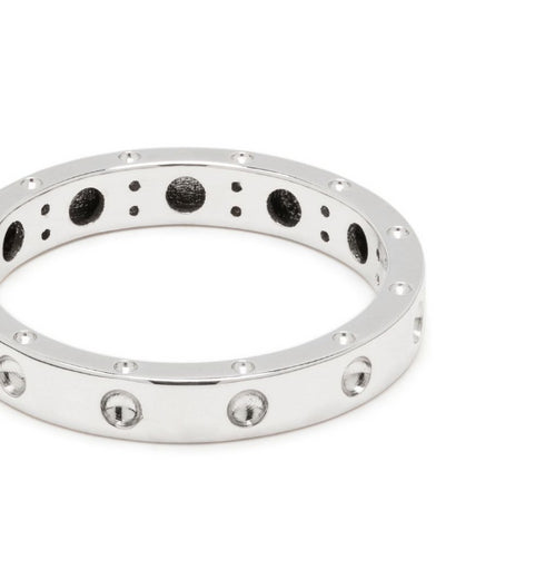 anillo Pois Moi en oro blanco de 18kt con banda fina