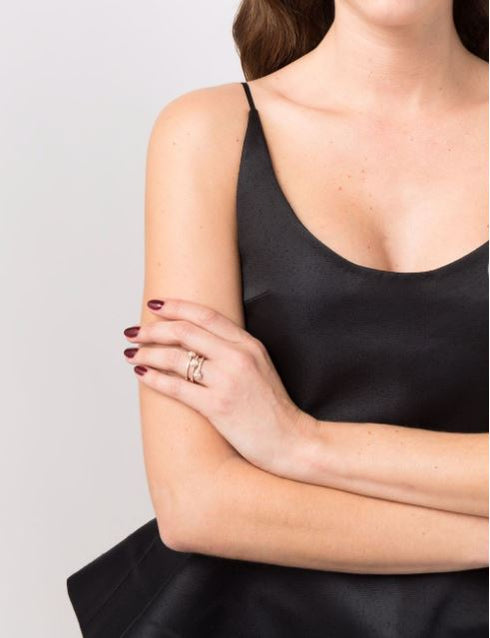 anillo Figlia dei Fiori en oro rosa de 18kt con diamantes