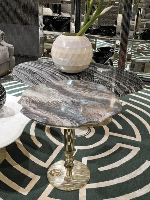 Chantilly Mademoiselle central table