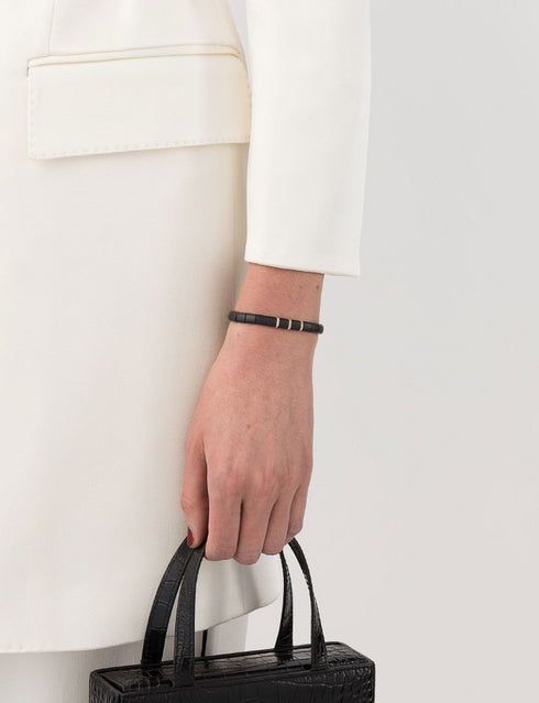 Браслет с 18-каратным бриллиантом