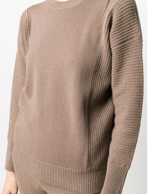 Crewneck knittted jumper