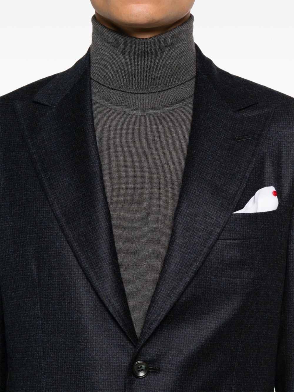 traje a cuadros 