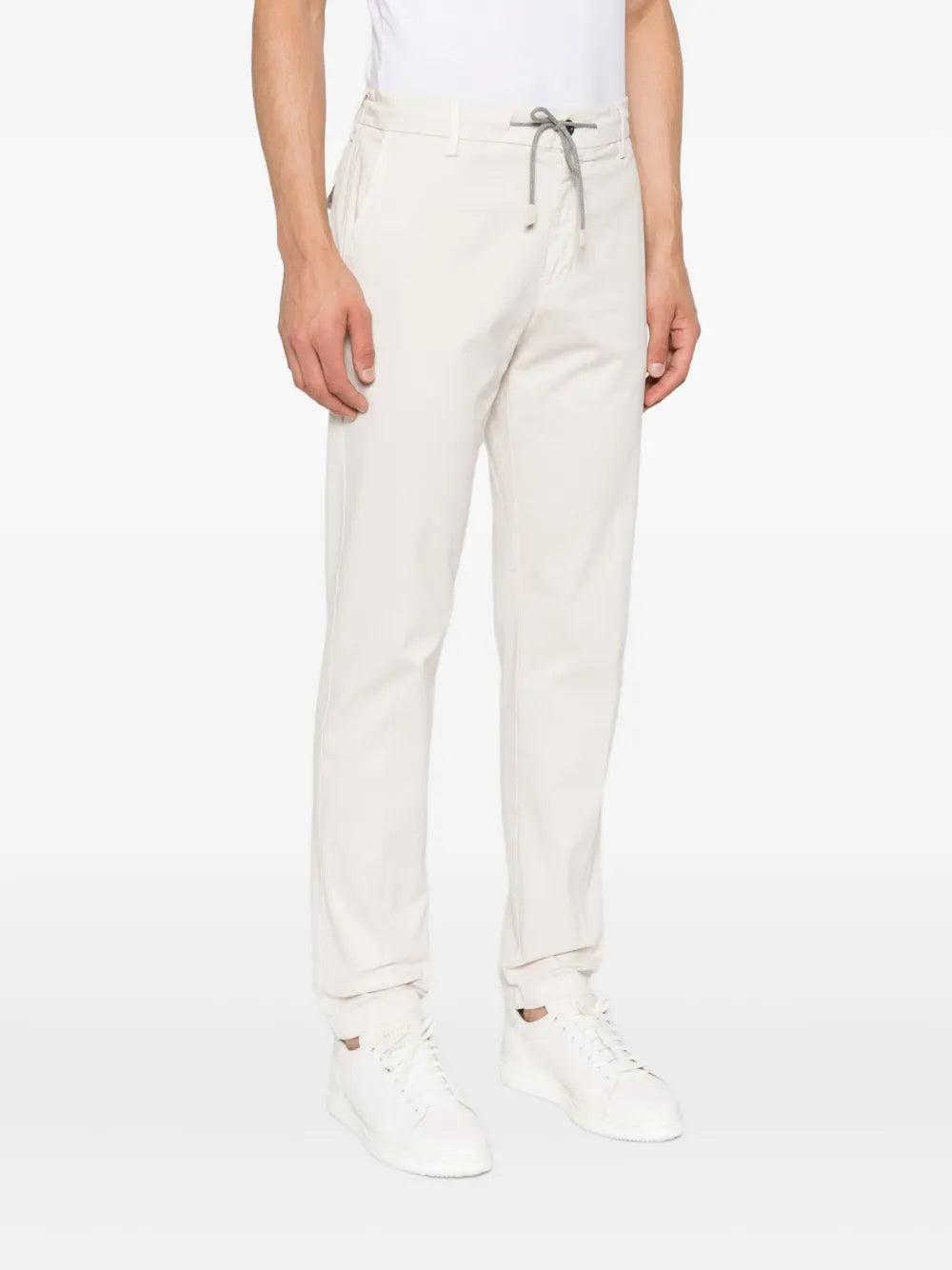 pantalones con cordón 