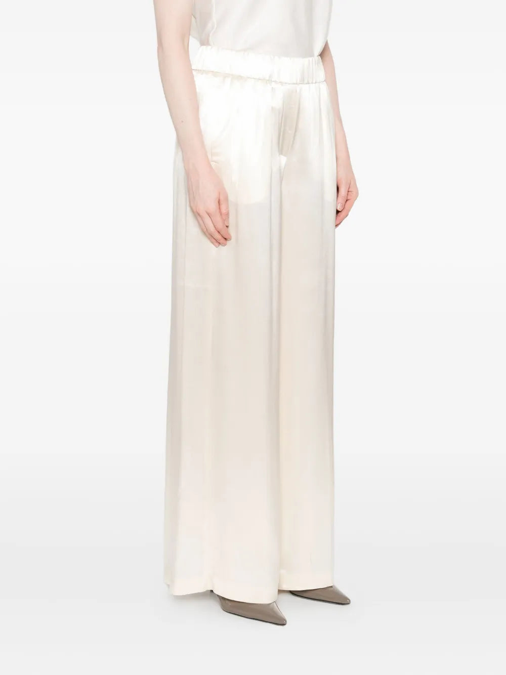 elastic-waist wide-leg trousers