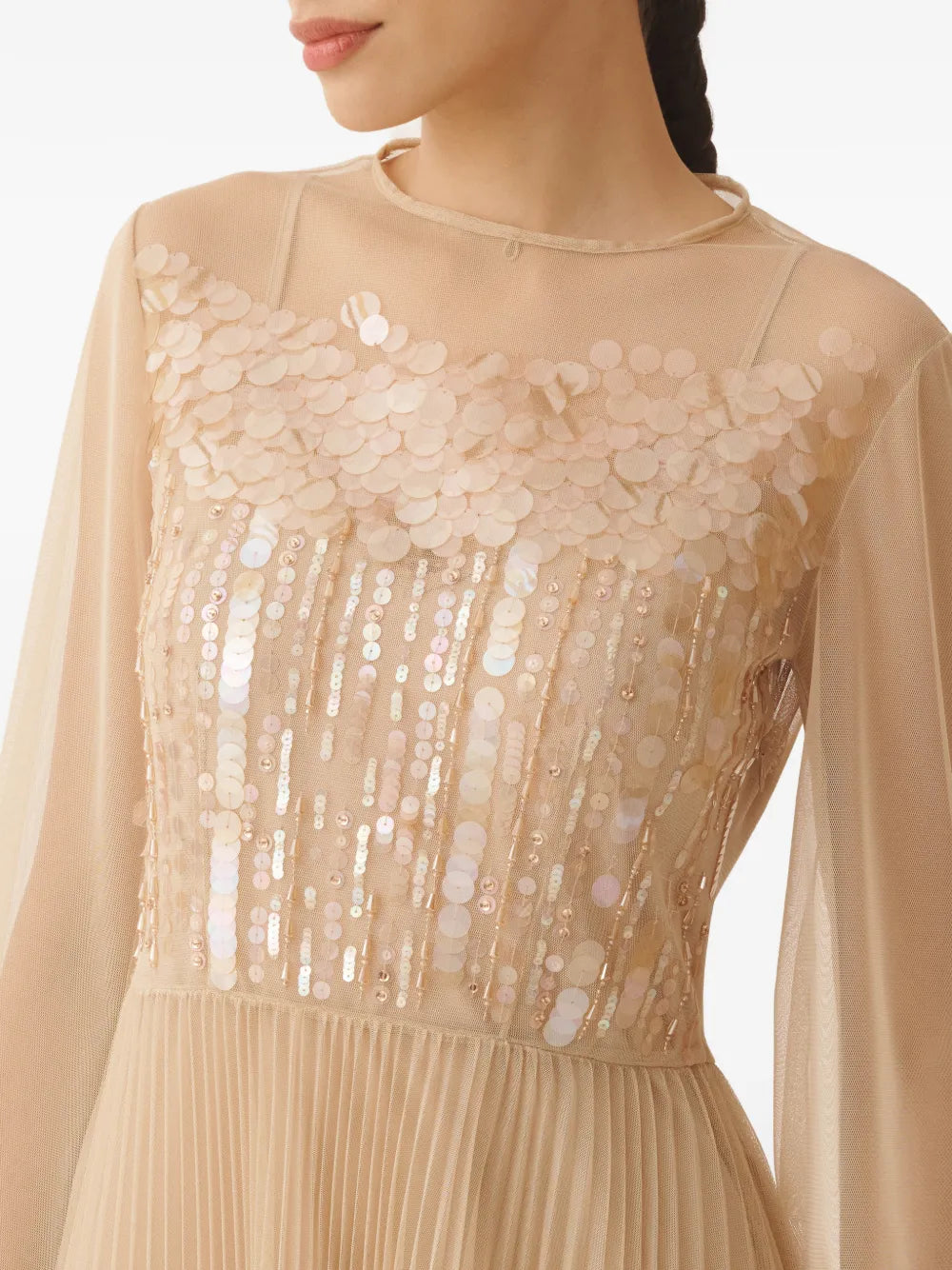 vestido plisado de lentejuelas