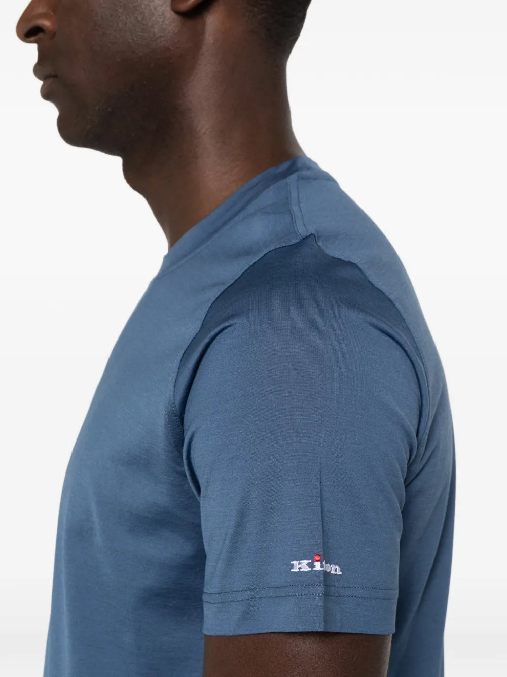 logo-embroidered T-shirt
