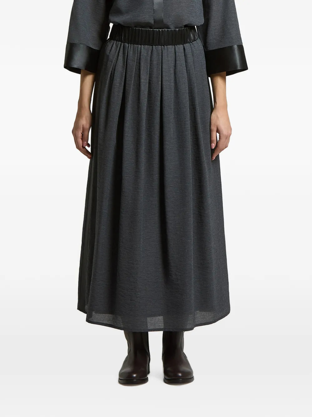 pleated satin-trim skirt
