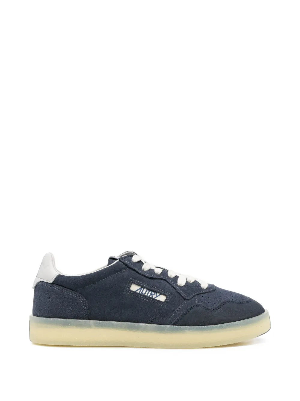 Medalist low-top sneakers