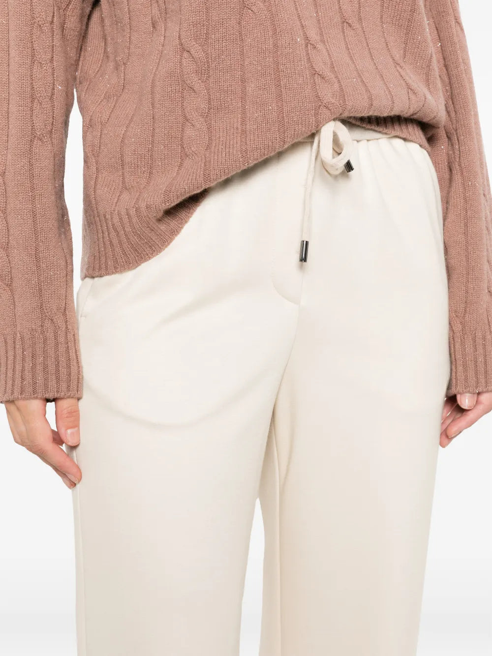 drawstring-waist trousers