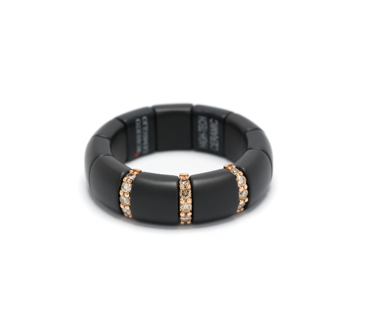 anillo en oro rosa de 18kt con diamantes 
