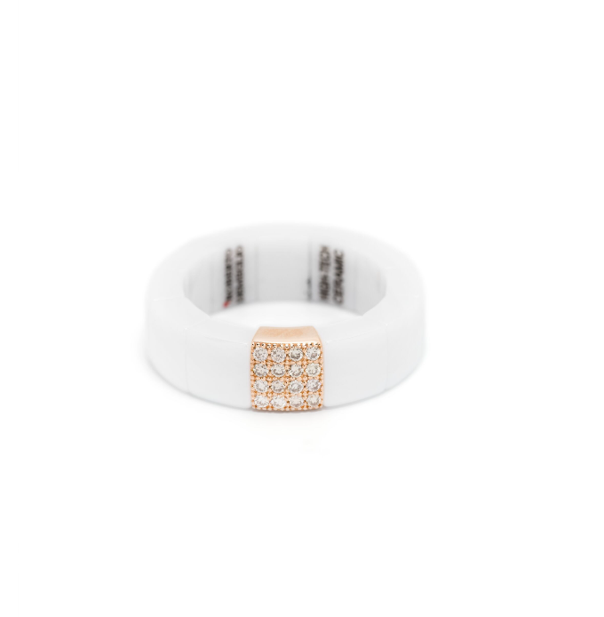 18kt rose gold diamond ring