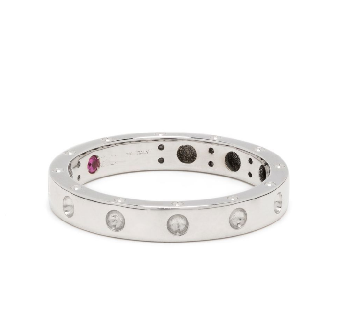 anillo Pois Moi en oro blanco de 18kt con banda fina 
