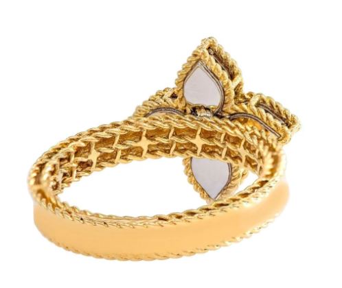anillo Princess Flower en oro amarillo de 18kt con diamantes 